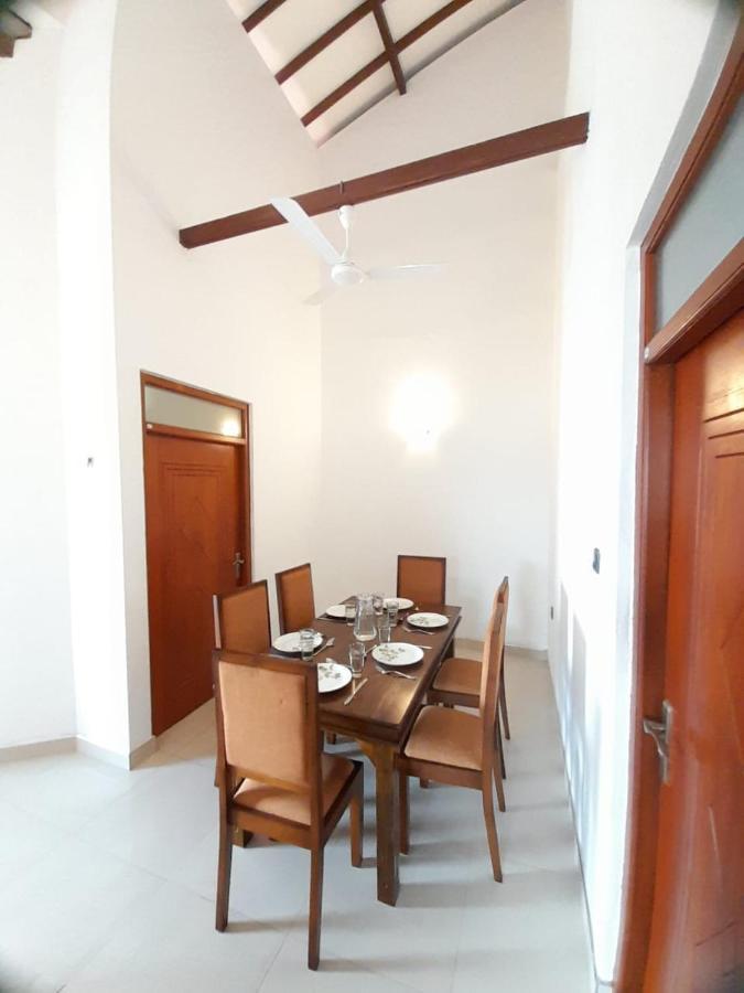 Jasmine Apartments Negombo Exterior foto